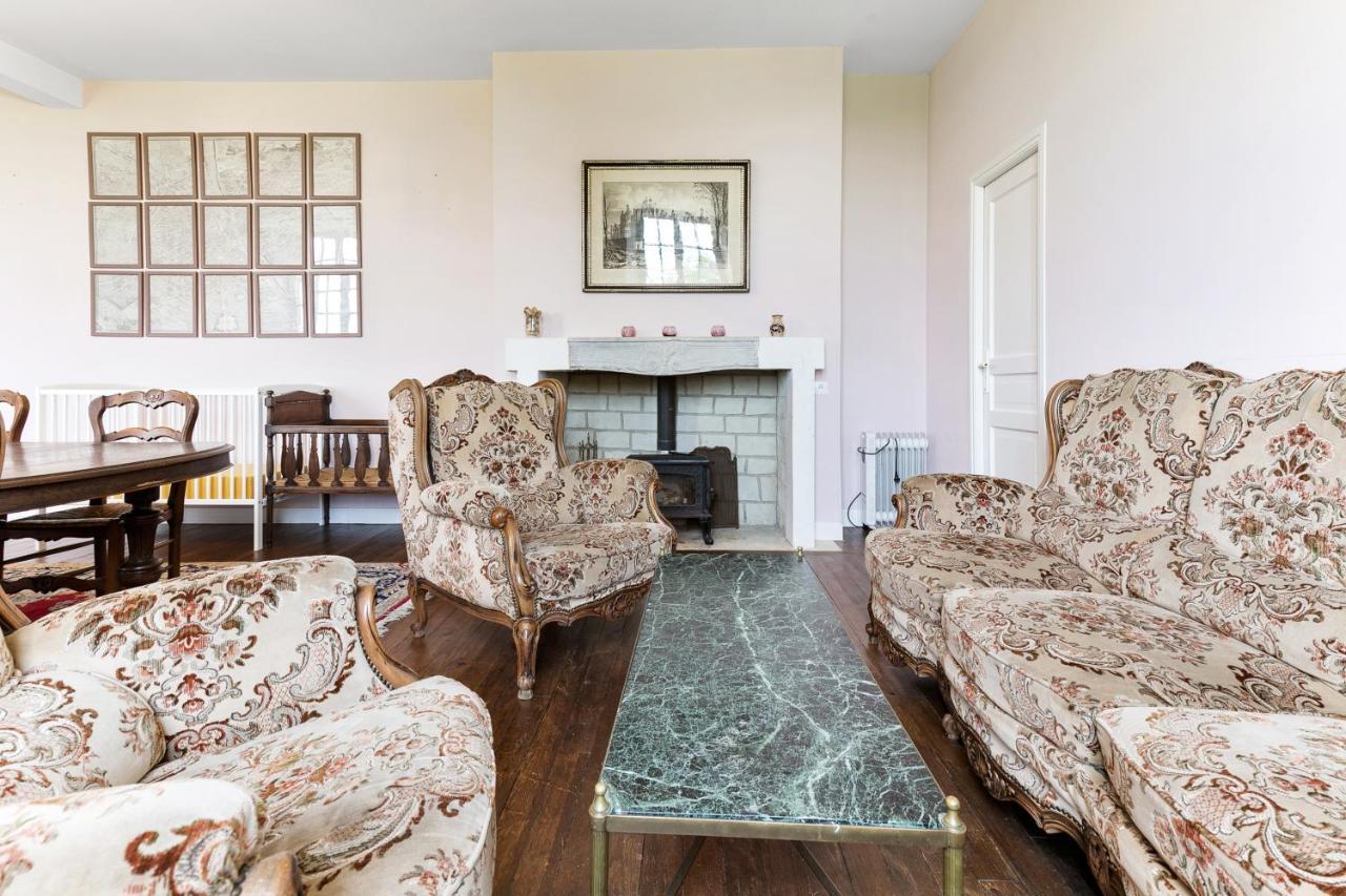 Apartment In A 17Th Century Manoir - Chateau Isle Marie Picauville Extérieur photo